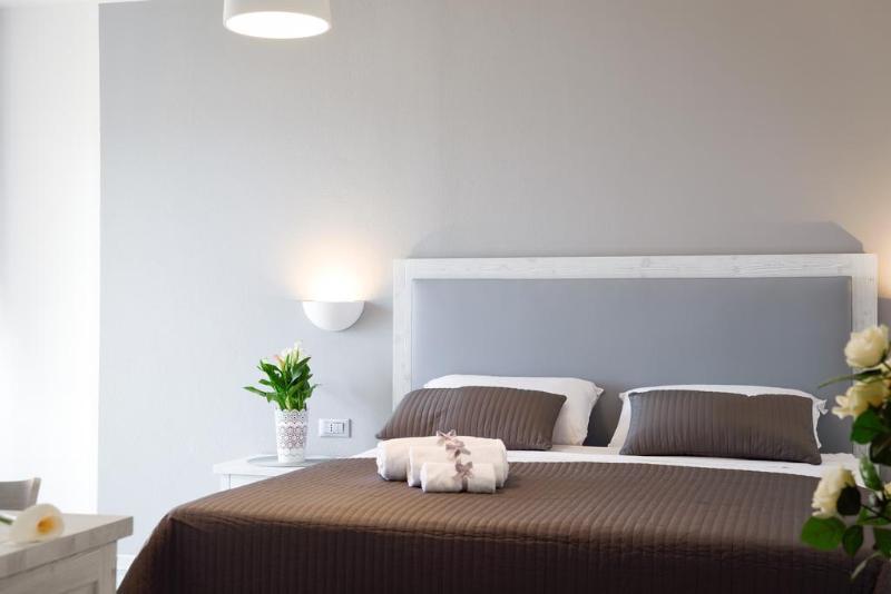 Hotel Gli Ulivi 奥罗塞伊 外观 照片